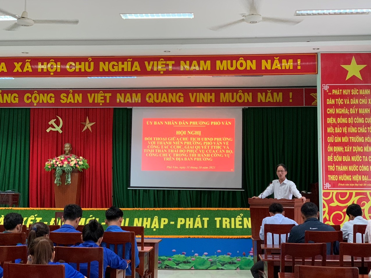 Hội nghị đối thoại giữa Chủ tịch UBND phường với thanh niên phường Phổ Văn năm 2023